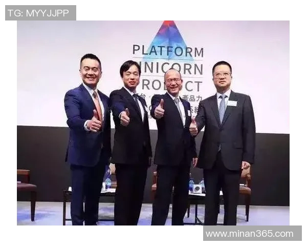 重庆足球队的团队协作之道：凝聚力与战术配合的完美结合